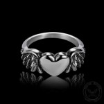 Retro Flying Love Stainless Steel Punk Ring