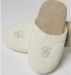 Pantofole in spugna con iniziale "M"