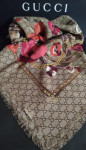 Gucci sciarpa con fiori in lana 
